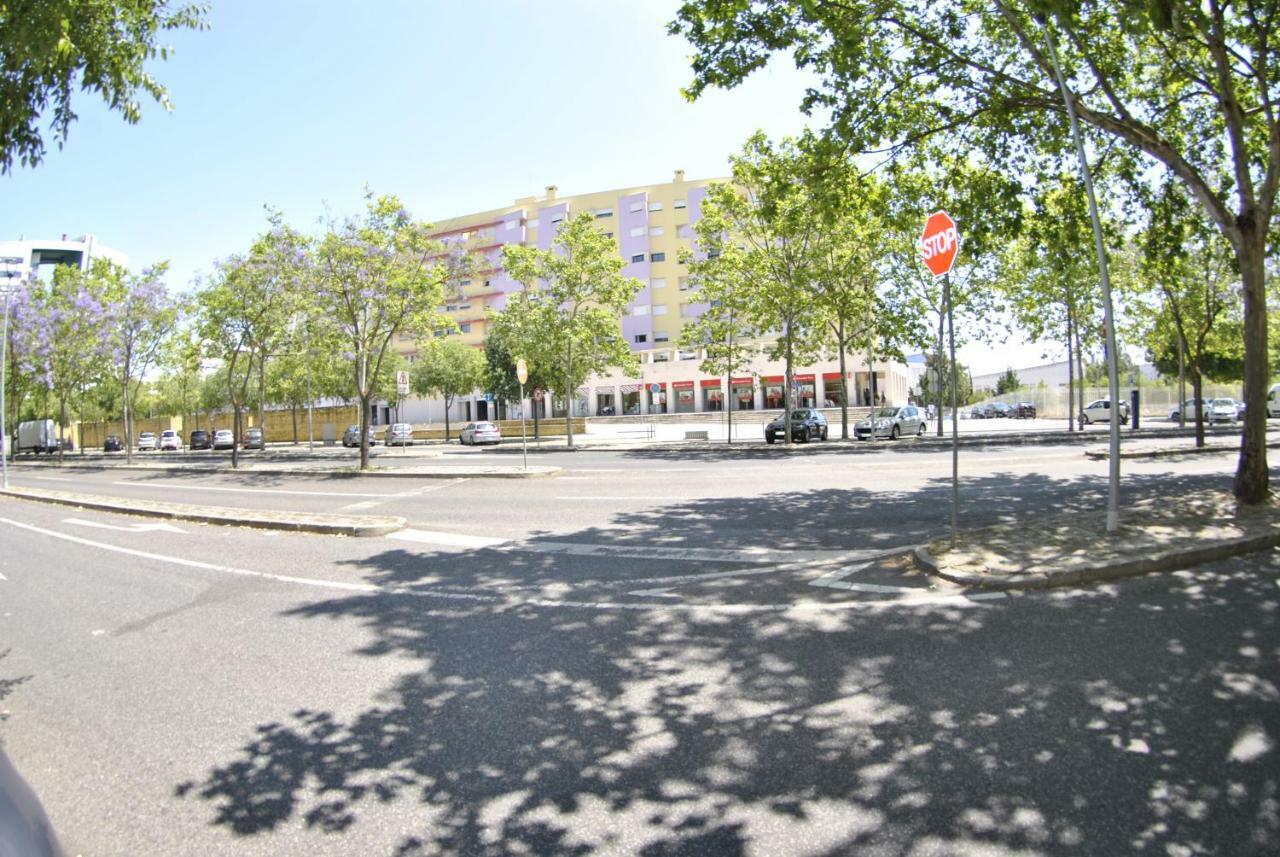 Parque Nacoes Prime Apartments 13 Lissabon Buitenkant foto