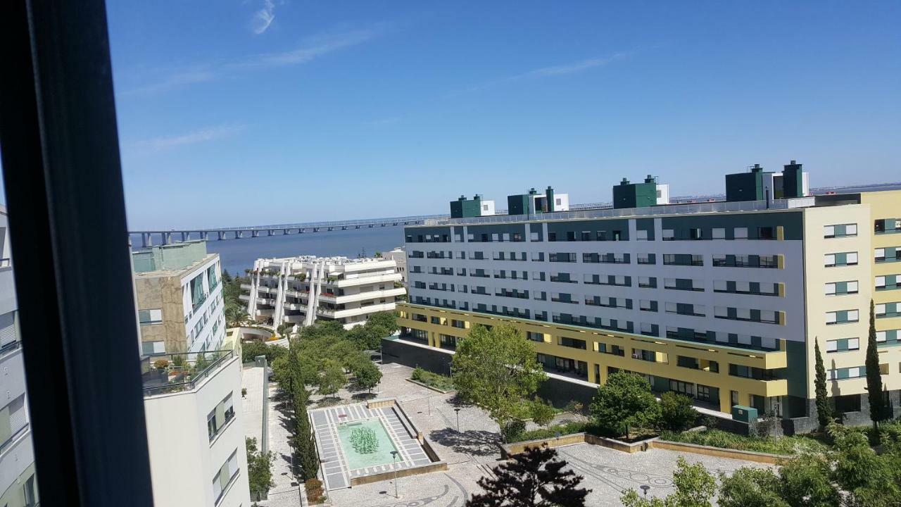 Parque Nacoes Prime Apartments 13 Lissabon Buitenkant foto
